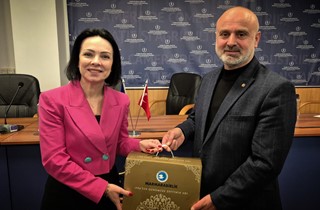 Uluslararası Temaslar Meyvesini Verdi: Gemlik ve Köstence Ticaret Odaları Arasında İş Birliği Protokolü İmzalandı